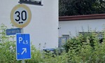 Šípky na rýchlostných značkách: Viete, čo znamenajú?