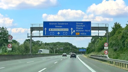 NEMECKÝ AUTOBAHN: 5 PRAVIDIEL, KTORÉ MUSÍTE POZNAŤ PRED PRVOU JAZDOU
