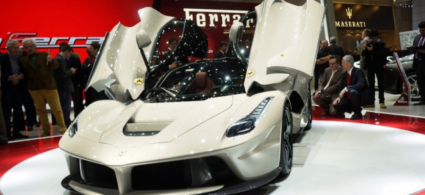 Ferrari stále vyvíja hyperšport LaFerrari. Pomalým tempom