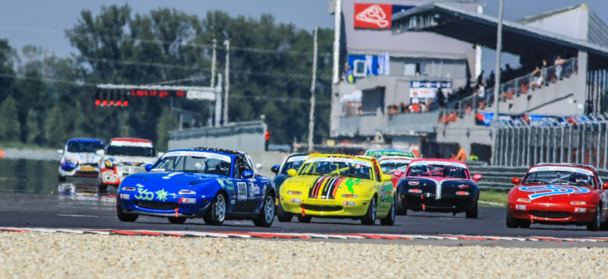 MX-5 Cup robil show na Veľkej cene SR