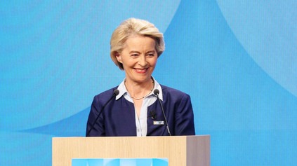 Automobilky a dodávatelia von der Leyenovej: Koniec spaľovacích motorov od 2035 je nereálny!