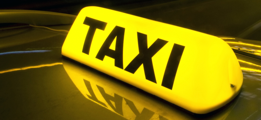 Ako sa zmenia podmienky pre taxikárov? Vráti sa Uber?