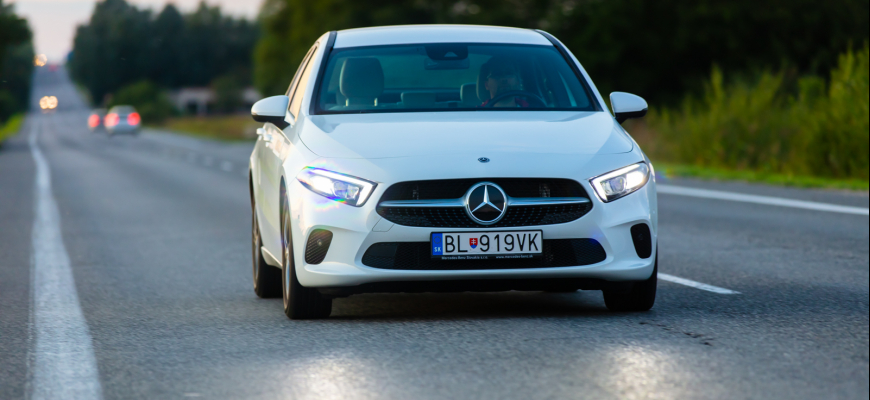 Test Mercedes-Benz A180d sedan. Je nielen extrémne úsporný