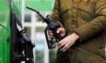 Ešte drahšie tankovanie pre Slovákov?! Rusko rázne zakročilo voči naftovým špekulantom