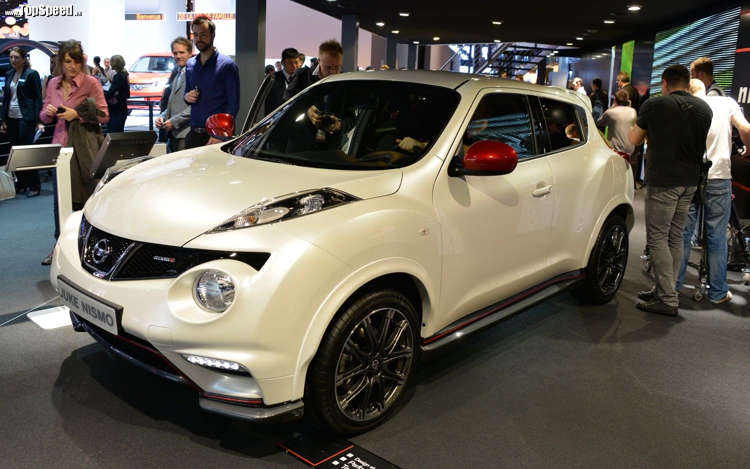 Nissan do Paríža okrem iného priviezol aj Juke Nismo. Pri tejto príležitosti zverejnil nové informácie.