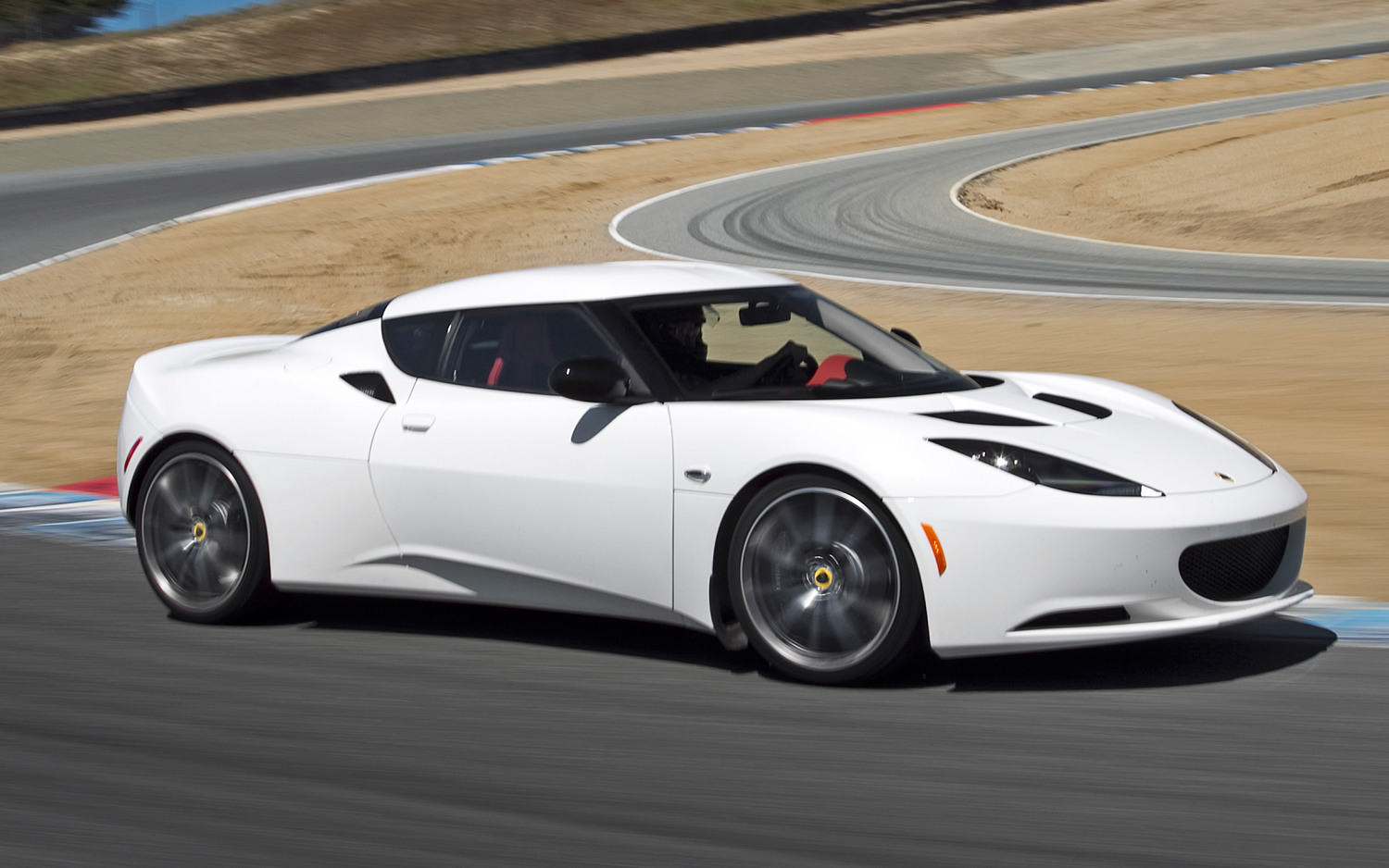 Lotus Evora