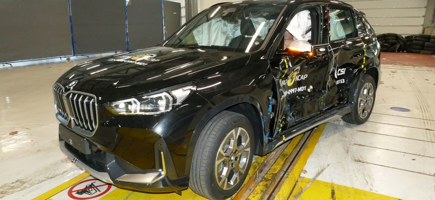 BMW 2 Active Tourer a X1 majú za sebou testy Euro NCAP. Ich predpínače pásov majú rezervy