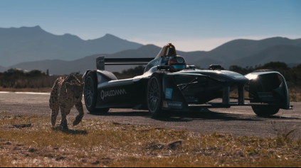 JE RÝCHLEJŠIA FORMULA E ALEBO GEPARD?