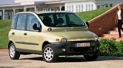 FIAT MULTIPLA SA VRACIA. MÁ JAZDIŤ NA BATERKY A PAPIEROVÉ VRECKO ÚDAJNE UŽ POTREBOVAŤ NEBUDEME