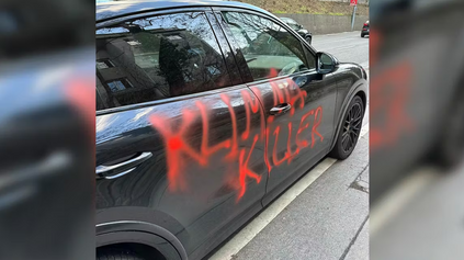 Klimatickí rebeli poškodzujú autá neďaleko Slovenska. Pseudoaktivisti nechávajú majiteľom odkaz