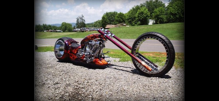 Monster motorcycle od Amen Design