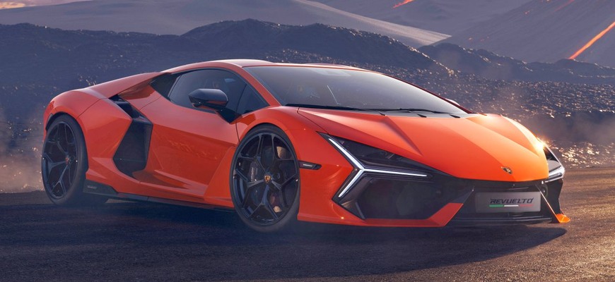 Nové Lamborghini Revuelto oficiálne: dvanásťvalcový plug-in hybrid má štyri motory a 1015 koní