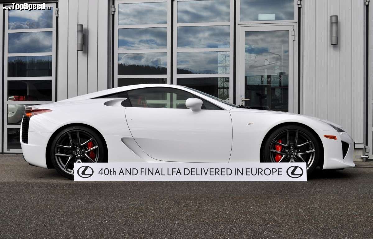 To je on, posledný kus Lexus LFA tesne pred odovzdaním