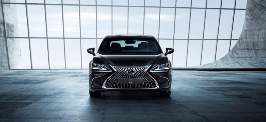 Nový Lexus ES ako etalón triedy? Veľká nálož info TU