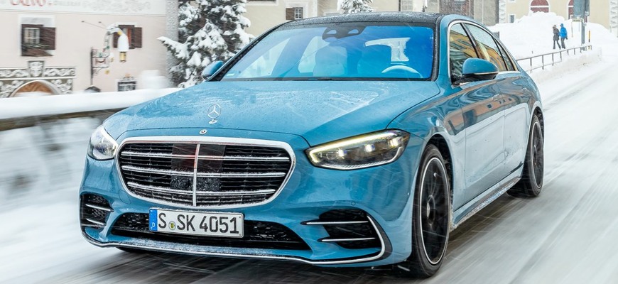 Mercedes triedy S má byť po decentnom facelifte ešte lepšie auto. Nájdete rozdiely?