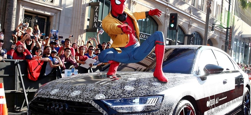 Spiderman musí vrátiť kľúče od auta. Sony mu našlo náhradu za Audi