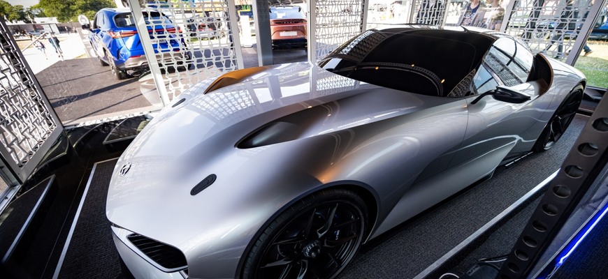 Ako vyzerá budúcnosť športiakov ukázal Lexus v Goodwoode