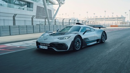 VEĽKÁ ZVOLÁVAČKA PRE MERCEDES-AMG ONE: HYPERŠPORT ZA MILIÓNY MUSÍ DO SERVISU KVÔLI RIZIKU POŽIARU!