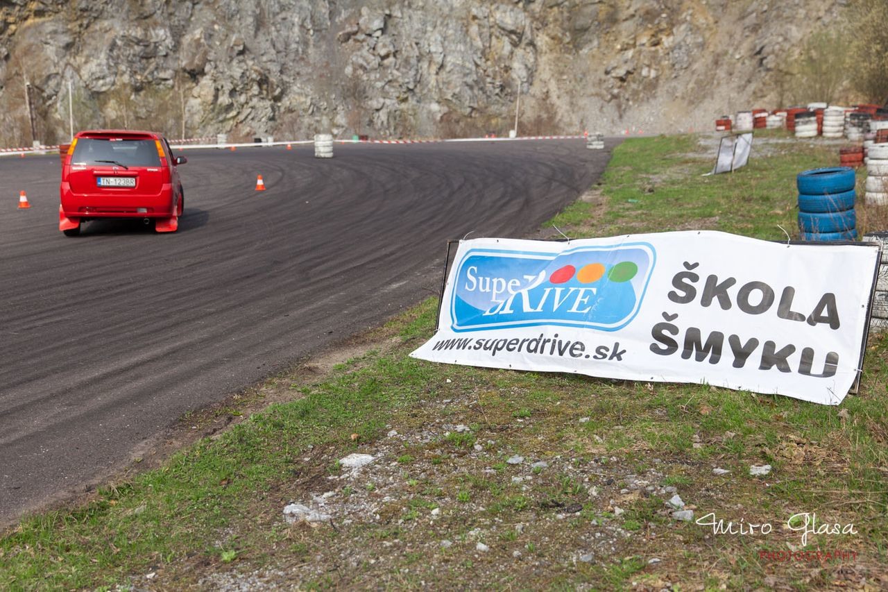 I-autoslalom-2013-paddock-pezinok