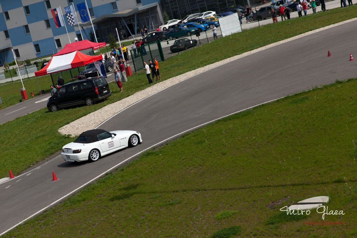 II-autoslalom-2013-slovakiaring-driving-academy