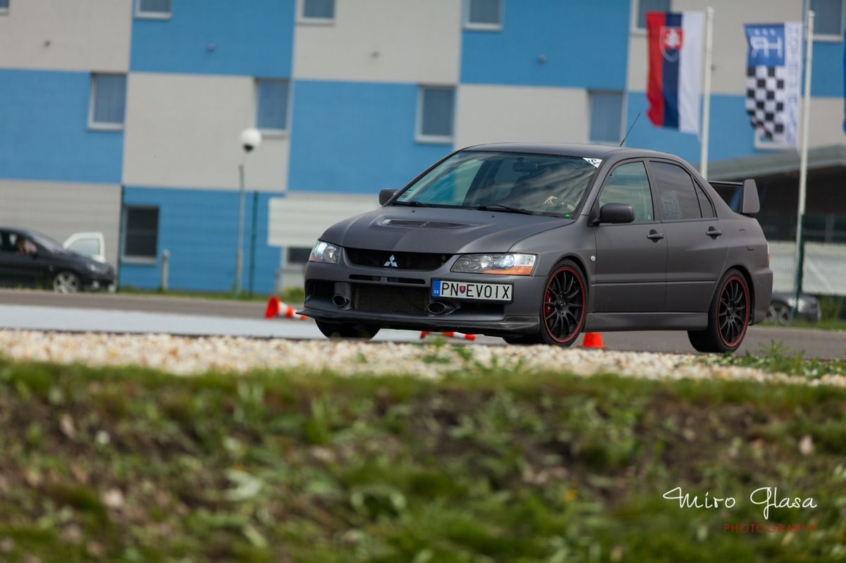 II-autoslalom-2013-slovakiaring-driving-academy