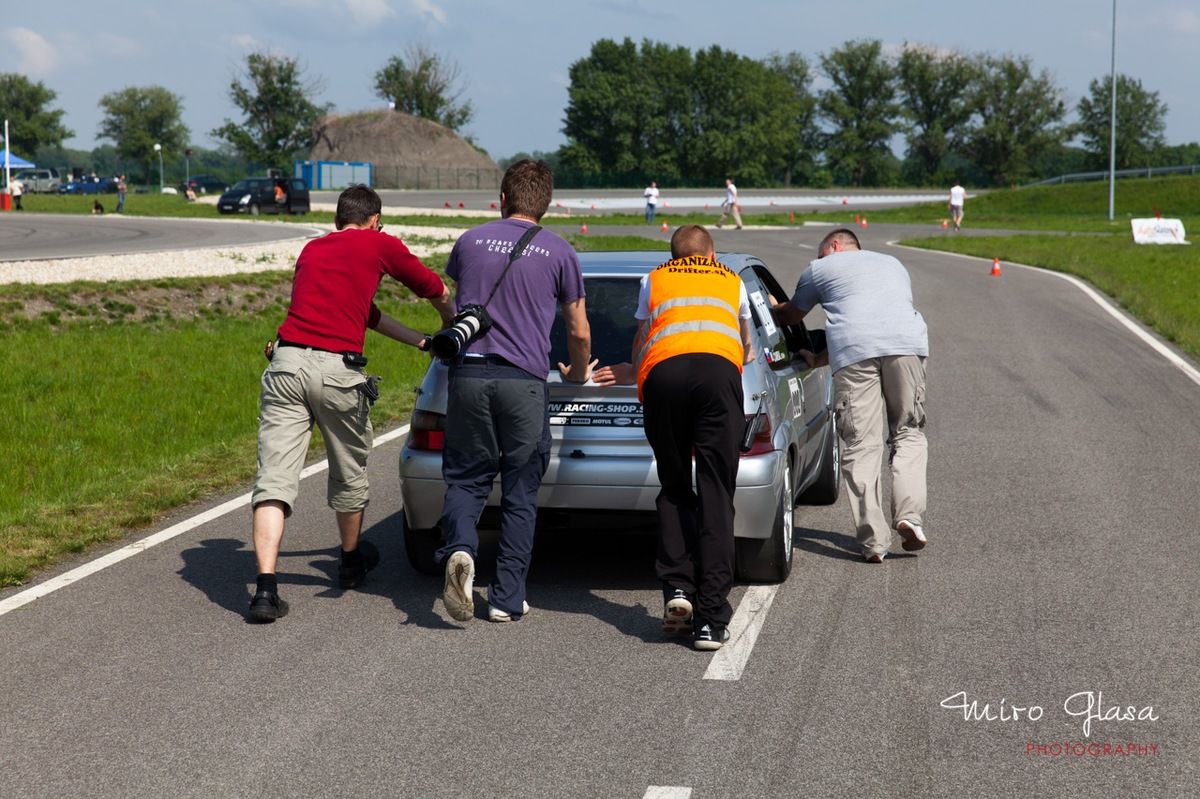 II-autoslalom-2013-slovakiaring-driving-academy