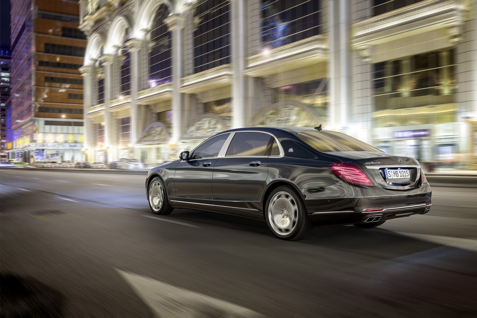 Mercedes-Benz S Maybach