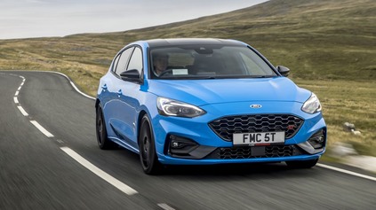 FORD NENÁPADNE UROBIL Z FOCUSU ST INÉ AUTO. EDITION MÁ BLIŽŠIE K OKRUHOM NEŽ OKRESKÁM