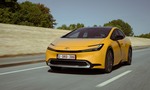 5. generácia Toyota Prius má nižšiu spotrebu a dlhší dojazd v režime EV