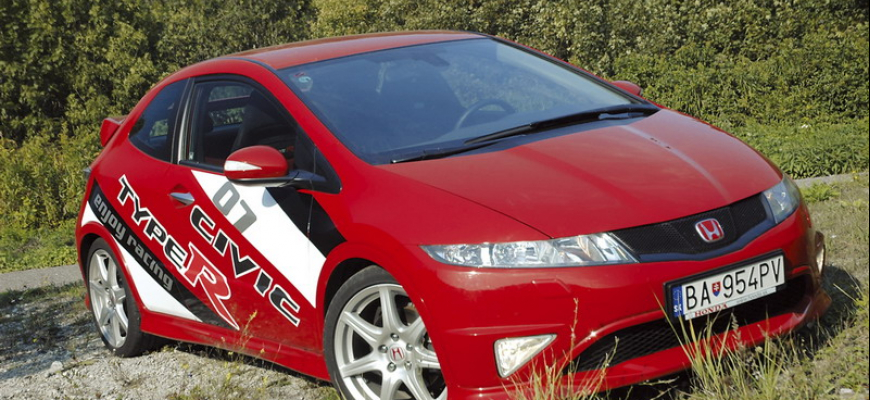 Test: Honda Civic Type R Plus