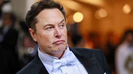 Vzniká kampaň proti Tesle a Elonovi Muskovi? Ktosi sa snaží vytvoriť nenávistné videá