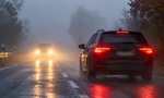 Hmlisté rána sú späť. Mnohí vodiči pritom zabúdajú na jednu dôležitú vec