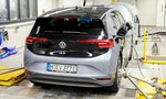ADAC dlhodobo testuje VW ID.3 a schválne huntuje jeho baterku. Ako je na tom po 100 000 km?