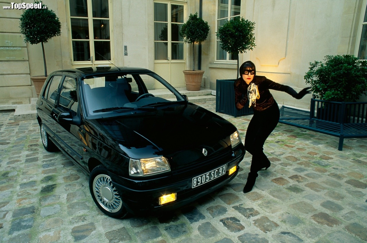 Renault Clio Baccara r1991 bolo luxusné a exkluzívne