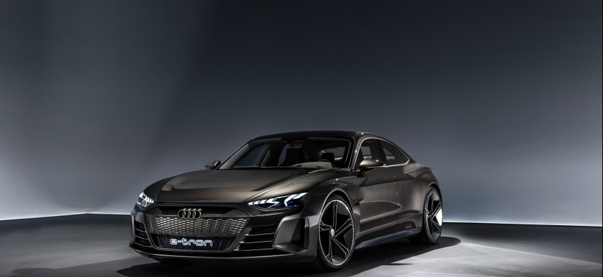 Audi e-tron GT má mať dojazd viac než 400 km