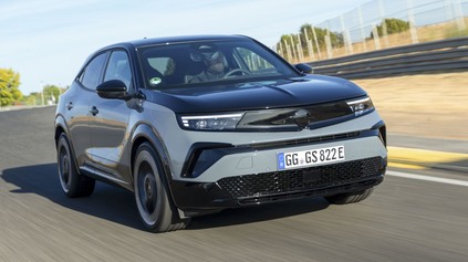 OSTRÝ OPEL MOKKA GSE S VÝKONOM 282 KONÍ MÁ SLOVENSKÚ CENU. STOJÍ NESKUTOČNÚ PÁLKU!