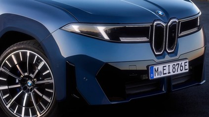 PREKVAPENIE ROKA? TOTO ELEKTRICKÉ BMW SA PREDÁVA AKO TEPLÉ ROŽKY