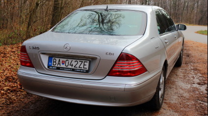 TEST JAZDENKY MERCEDES TRIEDY S W220 (1998 - 2006)