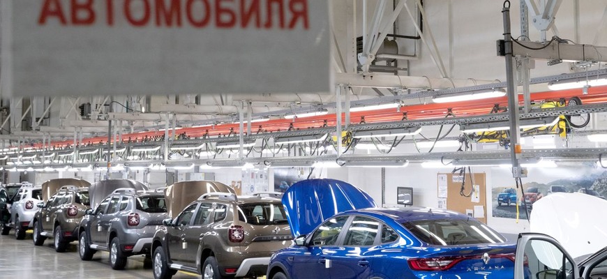 Renault odovzdá podiel vo svojej ruskej automobilke aj v AvtoVAZ. Chce ho Čína