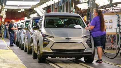 PROBLÉMY S POŽIARMI DONÚTIL CHEVROLET VYMENIŤ UŽ 62 PERCENT BATÉRIÍ V MODELOCH BOLT