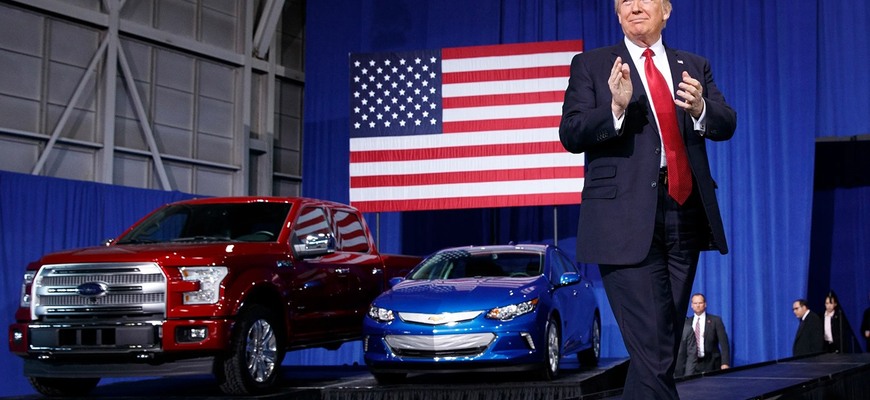 Trump zmierňuje vplyv ciel na automobilky: Čo to v praxi znamená?