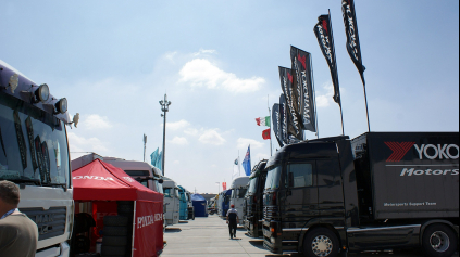 FOTOREPORT WTCC SLOVAKIA RING 2: ZÁKULISIE