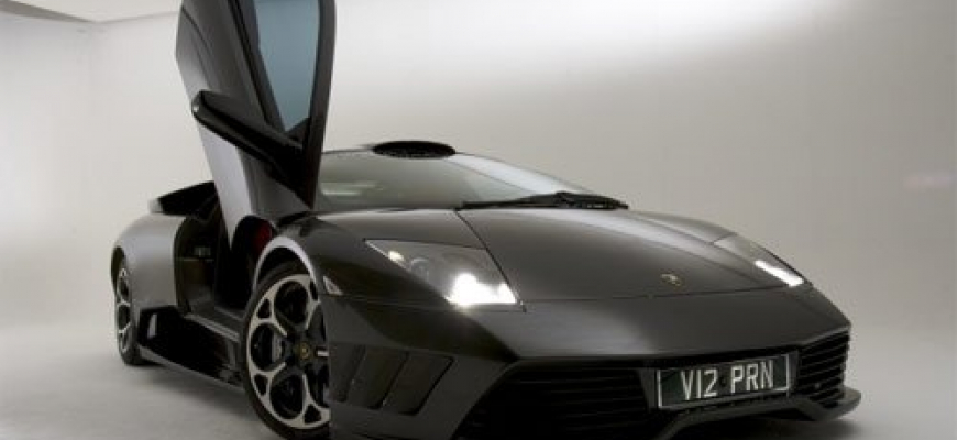 Lamborghini Murcielago z karbónu
