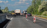 Nasadia nové radary aj betónové zvodidlá, zmena na slovenských diaľniciach reaguje na nehody