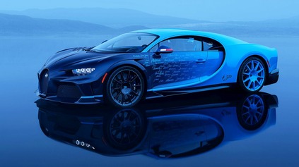 TOTO JE POSLEDNÉ BUGATTI CHIRON, MÁ PORADOVÉ ČÍSLO 500 A TIE ISTÉ FARBY AKO PRVÝ KUS Z 2016