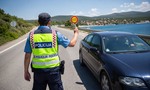 Chorvátsko sprísňuje kontroly parkovania. Dovolenka pri mori sa môže predražiť