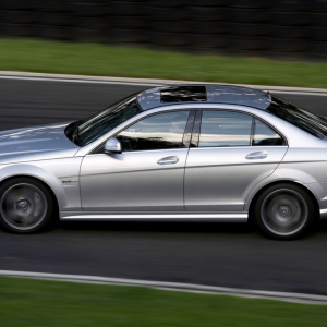 Mercedes C63 AMG