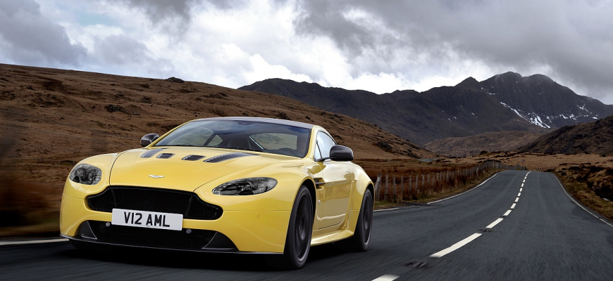 Je tu najrýchlejší sériový Aston Martin všetkých čias: V12 Vantage S