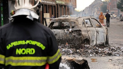 POLICAJT ZABIL MLADÍKA V AUTE, NATOČILI TO. FRANCÚZSKO ČELÍ MASÍVNYM PROTESTOM