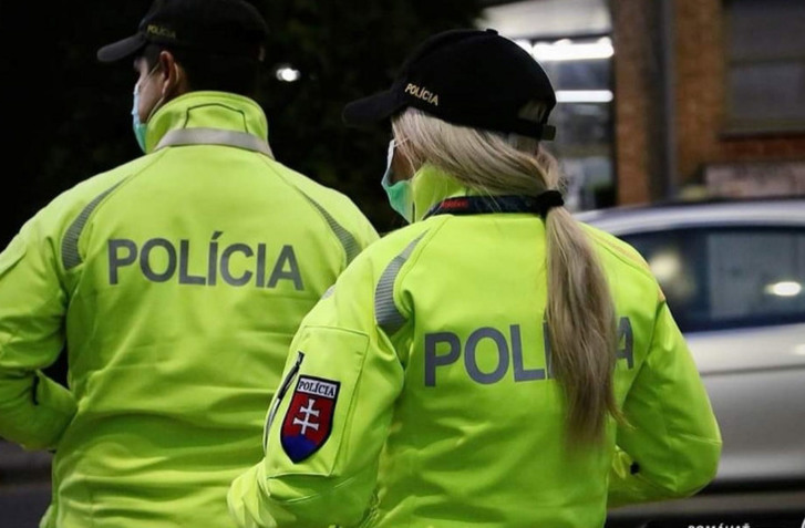 POLÍCIA POSILNÍ KONTROLY: ZAMERIA SA NA PRIESTUPOK, ZA KTORÝ HROZÍ POKUTA DO 500 EUR!